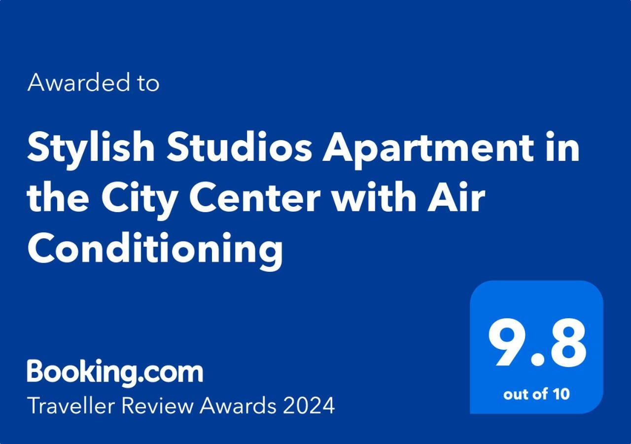 Stylish Studios Apartment In The City Center With Air Conditioning Budapeste Exterior foto