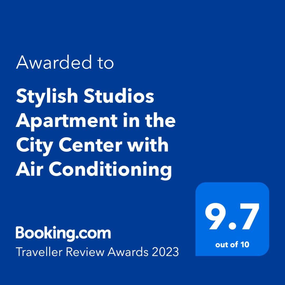 Stylish Studios Apartment In The City Center With Air Conditioning Budapeste Exterior foto